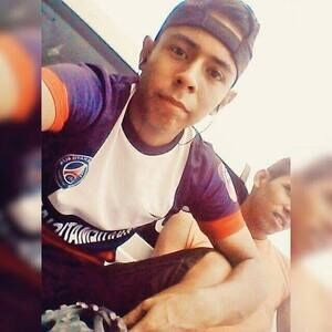 Meet your Posher, Axel